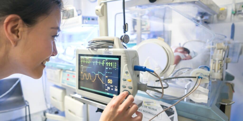 Therapeutic hypothermia for HIE